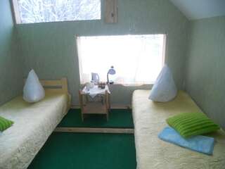 Гостевой дом Guest House Kalbakas Смилтене Двухместный номер с 1 кроватью или 2 отдельными кроватями, общая ванная комната-4